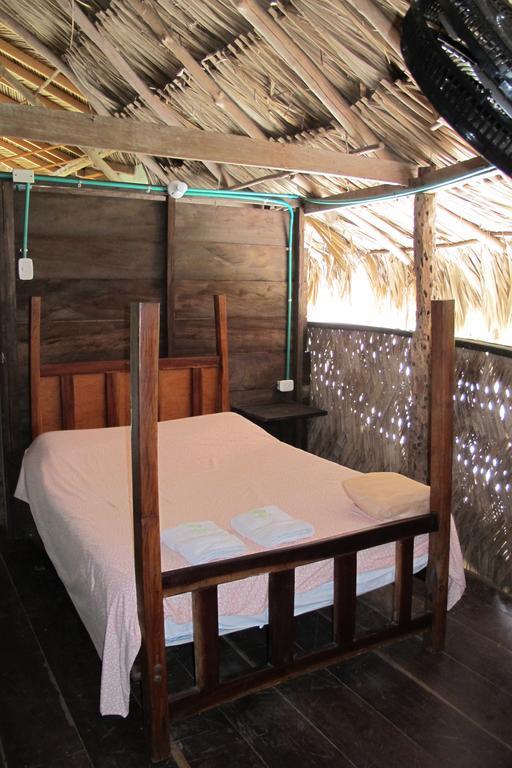 Hostal La Media Luna 帕洛米诺 外观 照片